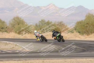 media/Dec-07-2025-CVMA (Sun) [[3e7d2de5dc]]/Race 17-Amateur Formula Middleweight/